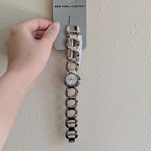 New York & Company Watch